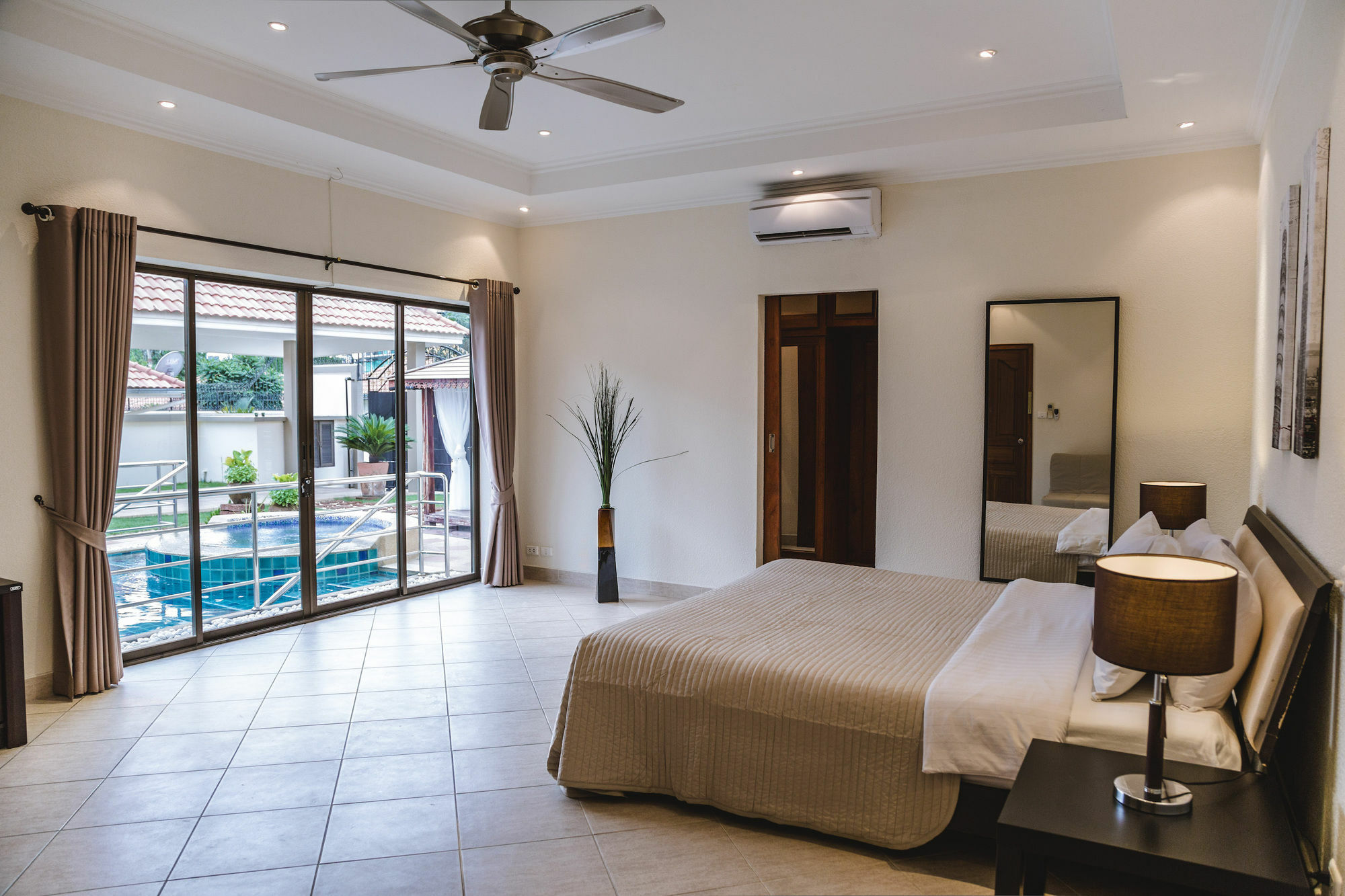 Pattaya Holiday Villas Bang Lamung Luaran gambar